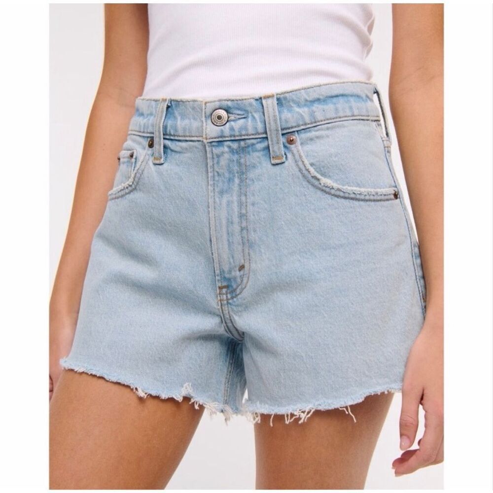 Abercrombie The ‘90s Relaxed Cutoff Short High Rise Denim Jean Shorts, Size 20 /